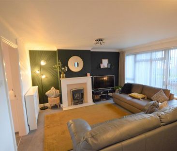 3 bedroom semi-detached house to rent - Photo 2