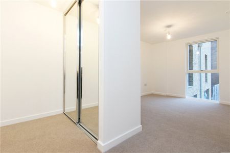 Atkins Square, Dalston Lane, London, E8 1FA - Photo 2