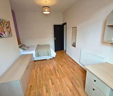 1 bedroom in a house share to rent - Photo 6