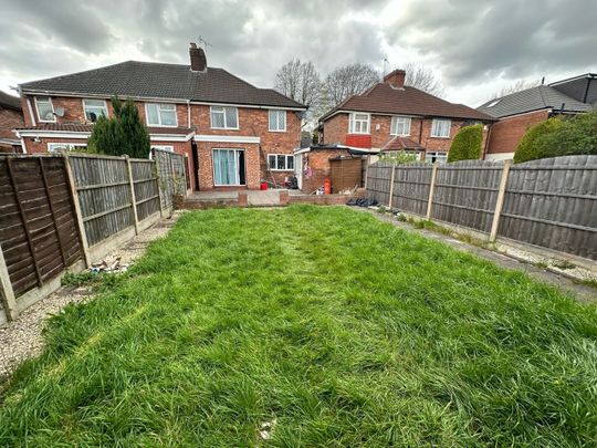 3 Bed Semi-Detached House, Stechford Road, B34 - Photo 1