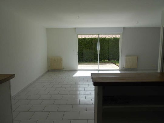 PAVILLON DE PLAIN PIED NIORT - 90 m2 - Photo 1