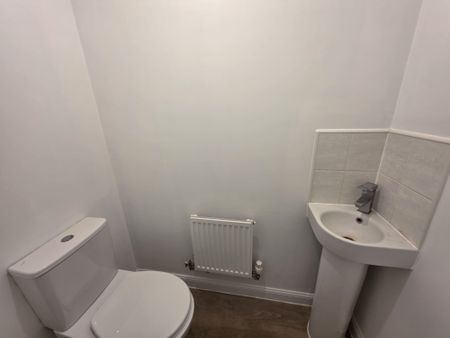 Admiral Avenue, HP2 7BP, Hemel Hempstead - Photo 4