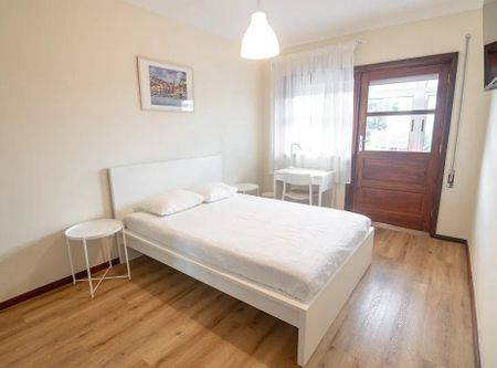 Rua Henrique Galvão, Vila Nova de Gaia, Porto 4430 - Photo 3