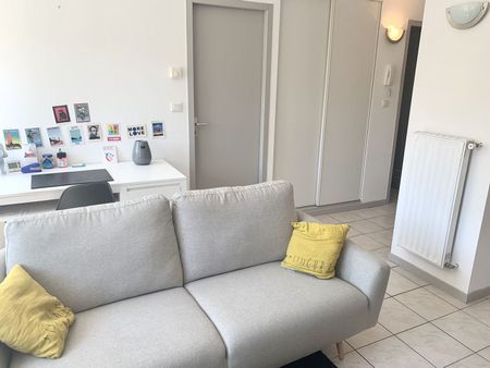 Location Appartement 2 pièces 35m² LONGWY 54400 - Photo 2