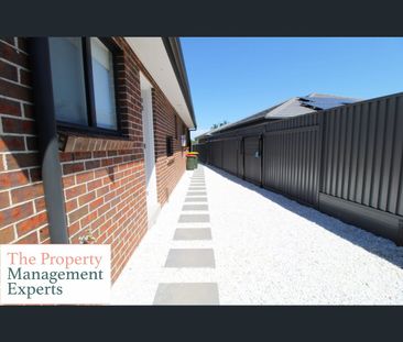 57 a Sebastain Avenue, Rosemeadow, NSW 2560 - Photo 2