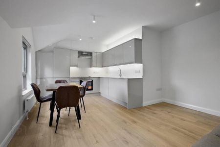 81b Botanic Avenue, Belfast, BT7 1JL - Photo 5