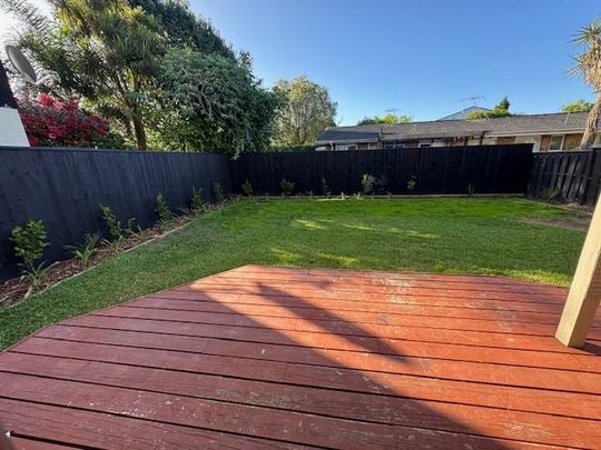 Stand Alone 2BR Home in Ellerslie - Photo 1