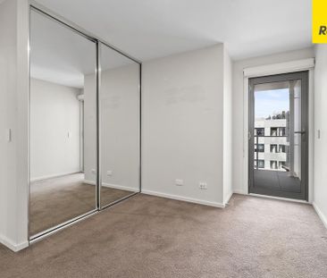 Southport Apartment Living in Greenway - Photo 4