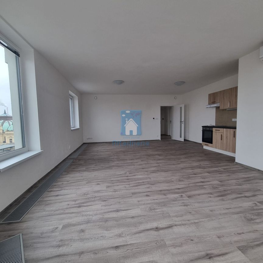 Pronájem bytu 2+kk 83 m² - Фото 1