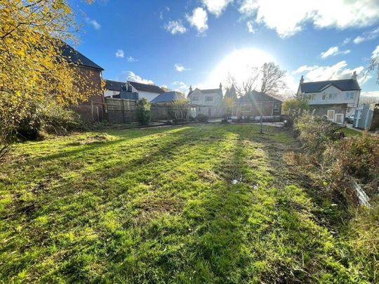 3 bedroom detached bungalow to rent - Photo 1