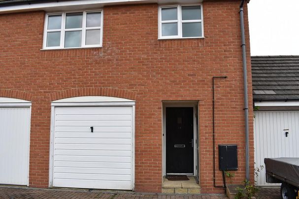 2 bedroom maisonette to rent - Photo 1