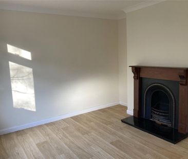 4 bedroom semi-detached house to rent - Photo 2