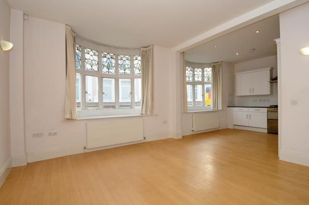 2 bedroom flat to rent - Photo 1