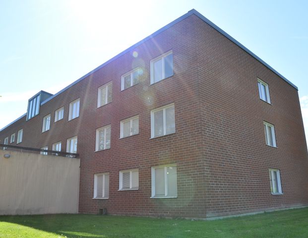 Studentgatan 24 0206, ÖREBRO - Photo 1
