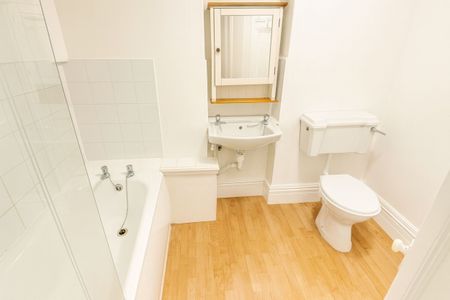 Clarendon Road, Bristol, BS6 - Photo 4