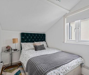 2 bedroom terraced house to rent - Photo 3