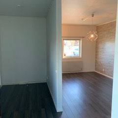 Sjuntorpsvägen, Upphärad - Foto 1