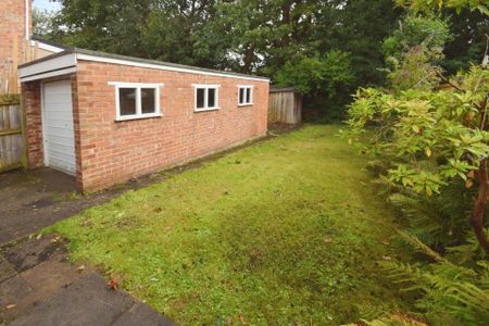 Firs Avenue, Bebington - Photo 5