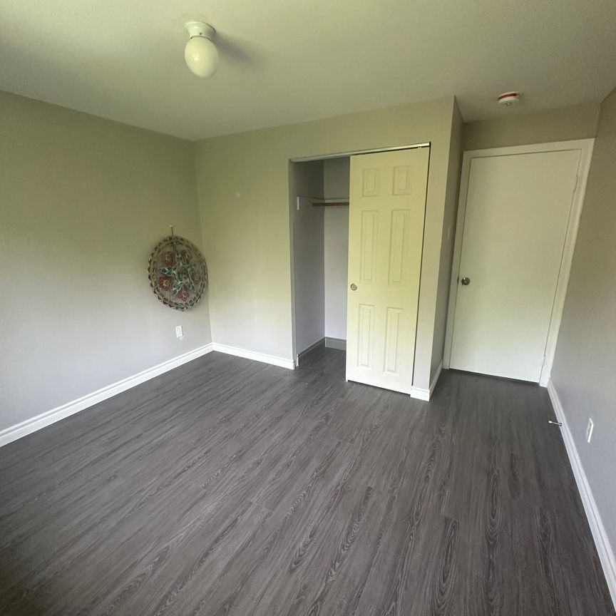 For Lease - 199 Avondale Boulevard Unit# Unit 2, Brampton, Ontario - Photo 1