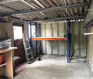 Whitton Waye, Whitton, Hounslow, TW3 - Photo 4