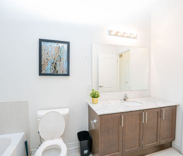 For Lease - 62 Preston Meadow Avenue Unit# 2, Mississauga, Ontario - Photo 5