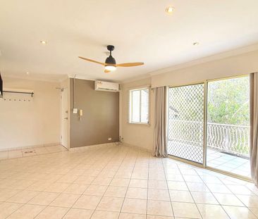 That Homely Feel - Photo 6