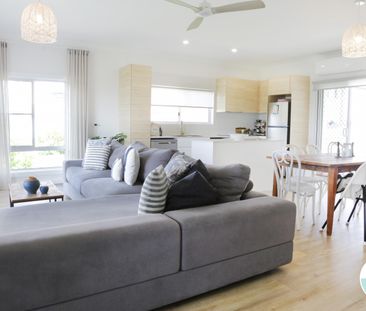 19 Pacific Drive, Swansea Heads NSW 2281 - House For Rent | Domain - Photo 1