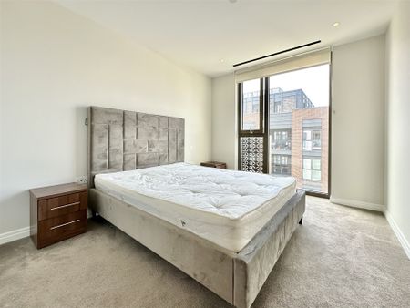 Sands End Lane, London - Photo 3