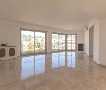 Location Appartement 3 pièces 89m² CANNES 06400 - Photo 1