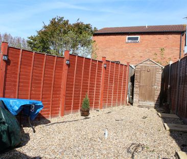 Woodrush Close, Taunton - Photo 4