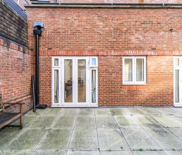 The Picture House, Cheapside, Reading, RG1 - Photo 1