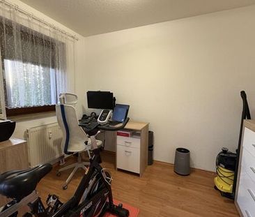 Ruhig gelegene 2,5-Raum-Wohnung mit Balkon - Photo 2