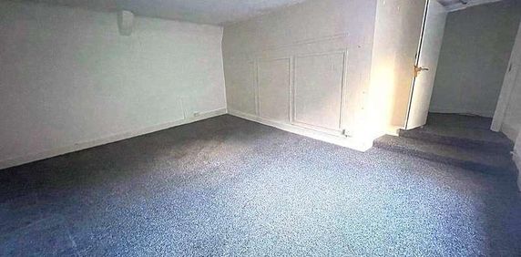 High Street, Winterbourne, Bristol, Gloucestershire, BS36 - Photo 2