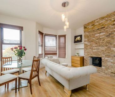 3 bedroom flat to rent - Photo 1