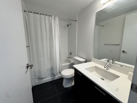 For Lease - 2220 Lakeshore Boulevard Unit# 707, Toronto, Ontario - Photo 5