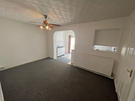 Sloper Road, Cardiff - Photo 2