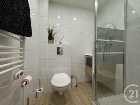 Location Appartement 1 pièce 27m² MARSEILLE 4ème - Photo 2