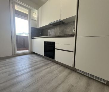 FINO A 3 MESI GRATUITI - 3.5 locali RISTRUTTURATO a Chiasso - Foto 3