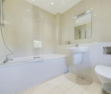 2 bedroom maisonette to rent - Photo 3