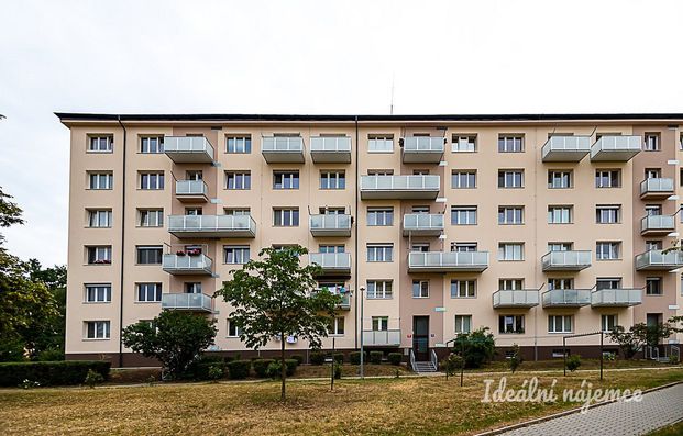Pronájem bytu 2+1 54 m² - Фото 1