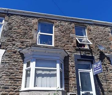 Double Room – 86 Rhondda Street, Mount Pleasant, Swansea. - Photo 1