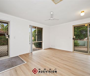 Charming 3-Bedroom Villa Near Curtin University and Westfield Carousel - Photo 2