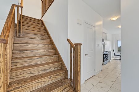 For Lease - 11 Turnberry Lane, Barrie, Ontario - Photo 5