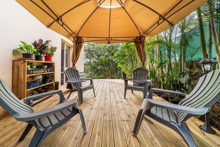 A LOUER - La Montagne - Appartement T3 en RDJ avec pergolas et jardin et vue mer - Photo 4