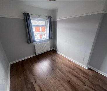 32 Rosapenna Parade, Belfast, BT14 6GU - Photo 5