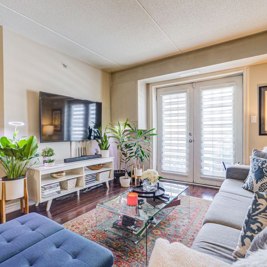 For Lease - 1490 Bishops Gate Unit# 109, Oakville, Ontario - Photo 1