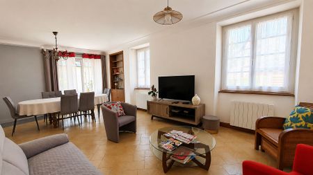 Location Maison 4 pièces 99m² - Photo 2