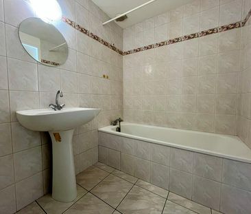 Location Appartement 2 pièces 45m² REZE 44400 - Photo 6