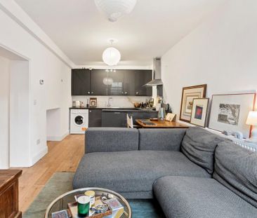 1 bedroom flat to rent - Photo 2