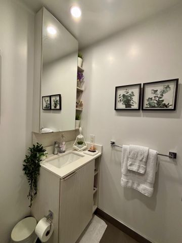 For Lease - 55 Regent Park Boulevard Unit# 610, Toronto, Ontario - Photo 2